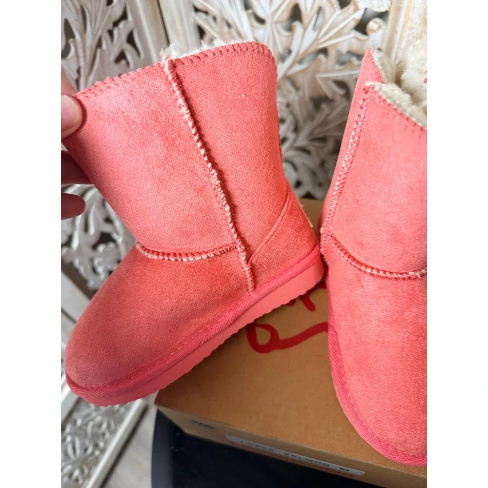 Livboots Kids Salmon Pink Faux Suede Winter Boots Cable Knit Sweater Cuff NEW